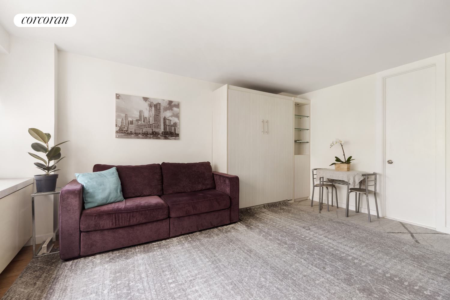 #3 photo, 115 E 9TH Street, マンハッタン East Village , NY 10003