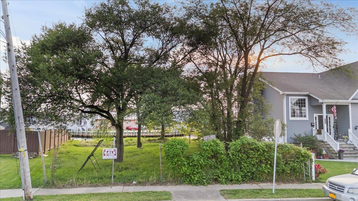 #4 photo, 2536 Riverside Drive, ナッソー郡 Wantagh , NY 11793