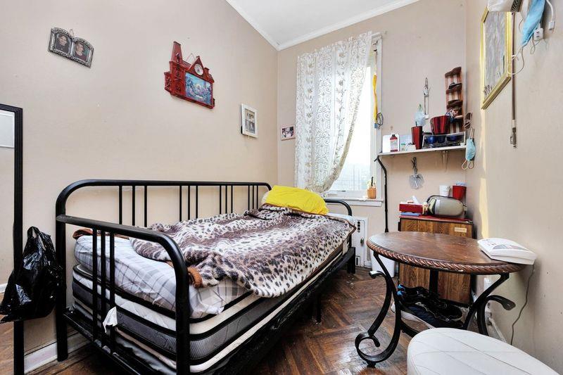 #20 photo, 6018 Bleecker Street, クイーンズ区 Ridgewood , NY 11385