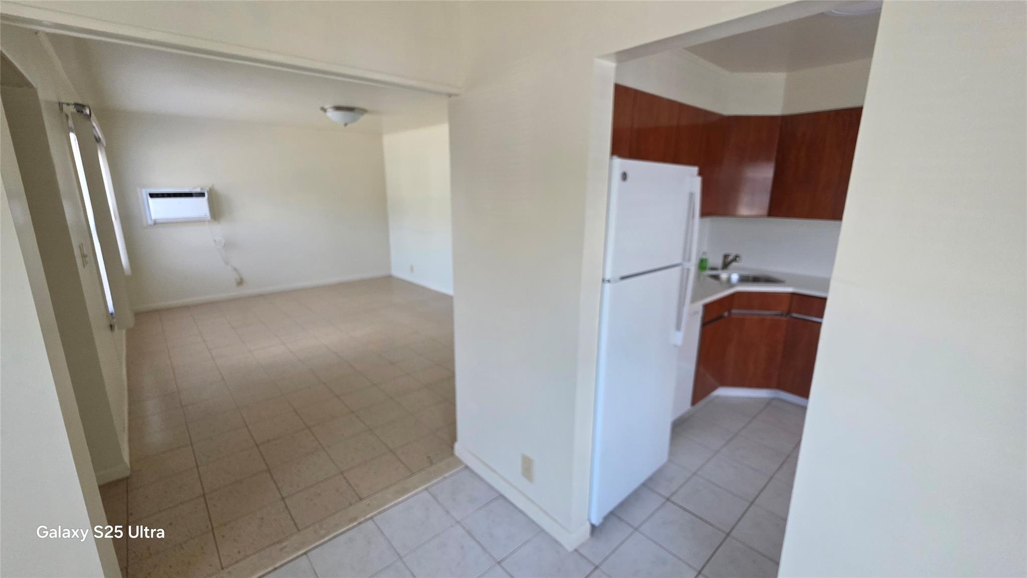 #1 photo, 368 W Fulton Street, Long Beach , NY 11561
