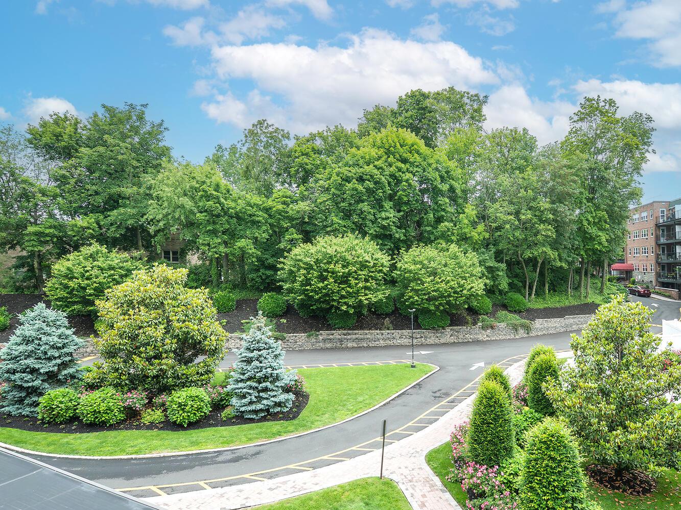 #1 photo, 32 Pearsall Avenue, Glen Cove , NY 11542