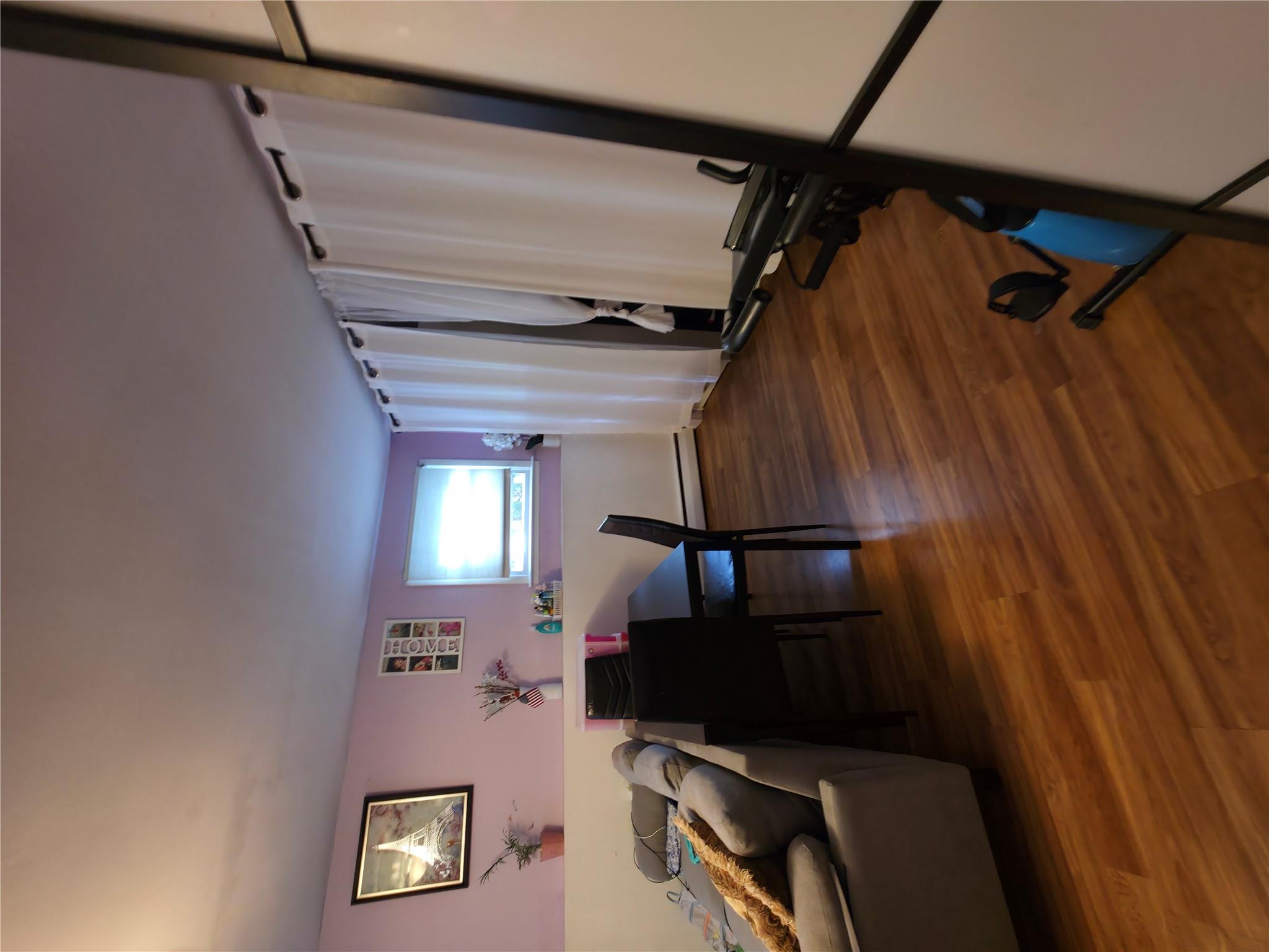 #19 photo, 36 Monroe Place, Hempstead , NY 11550