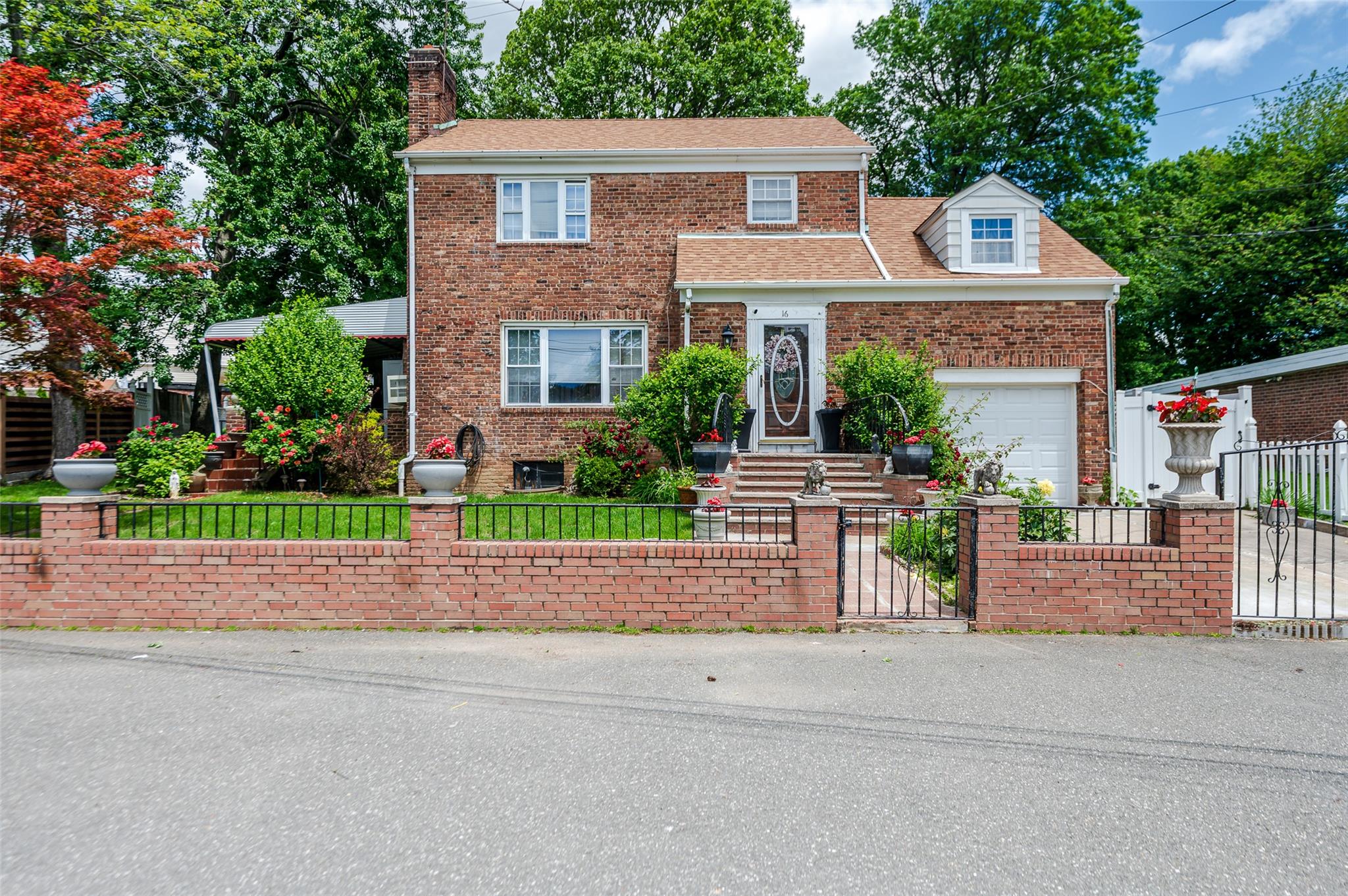 #1 photo, 21 AKA 16 Larkspur Lane, Yonkers , NY 10704