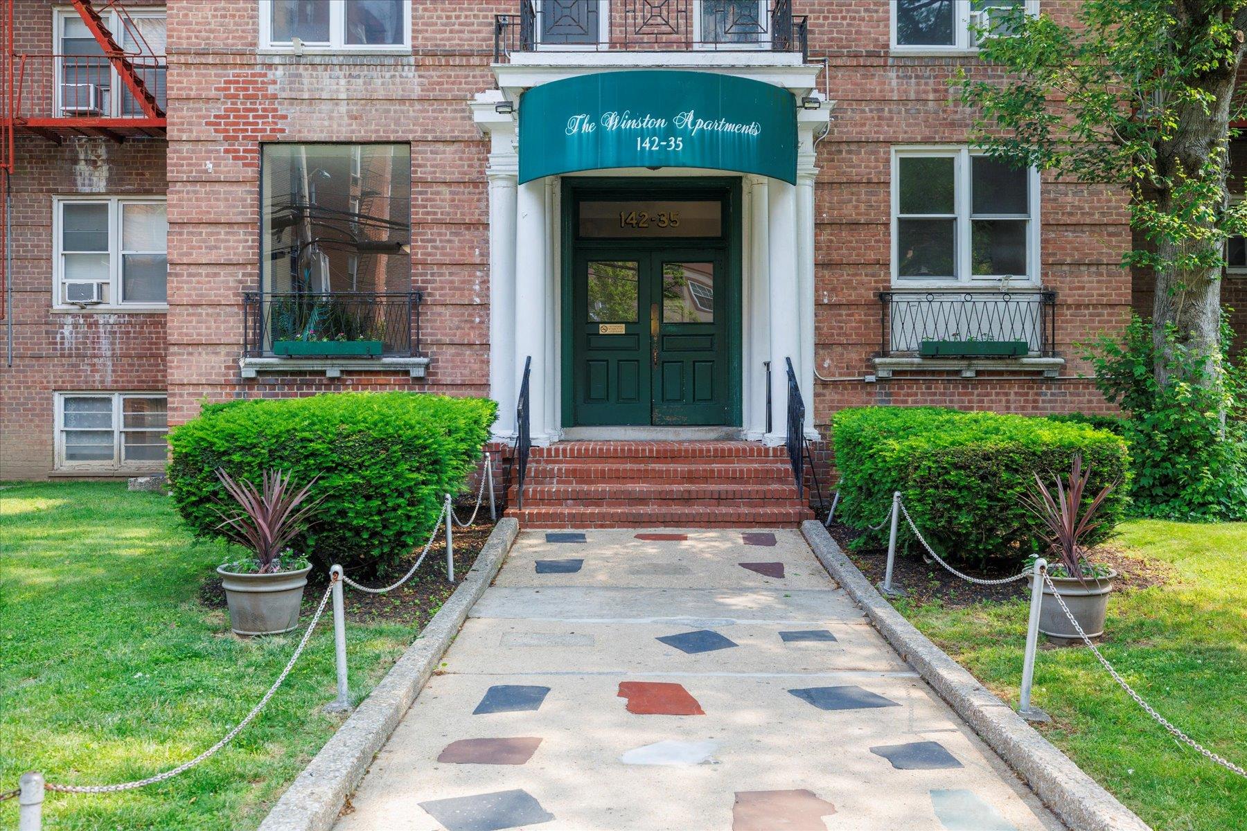 #1 photo, 142-35 84th Drive, 皇后區 Briarwood , NY 11435