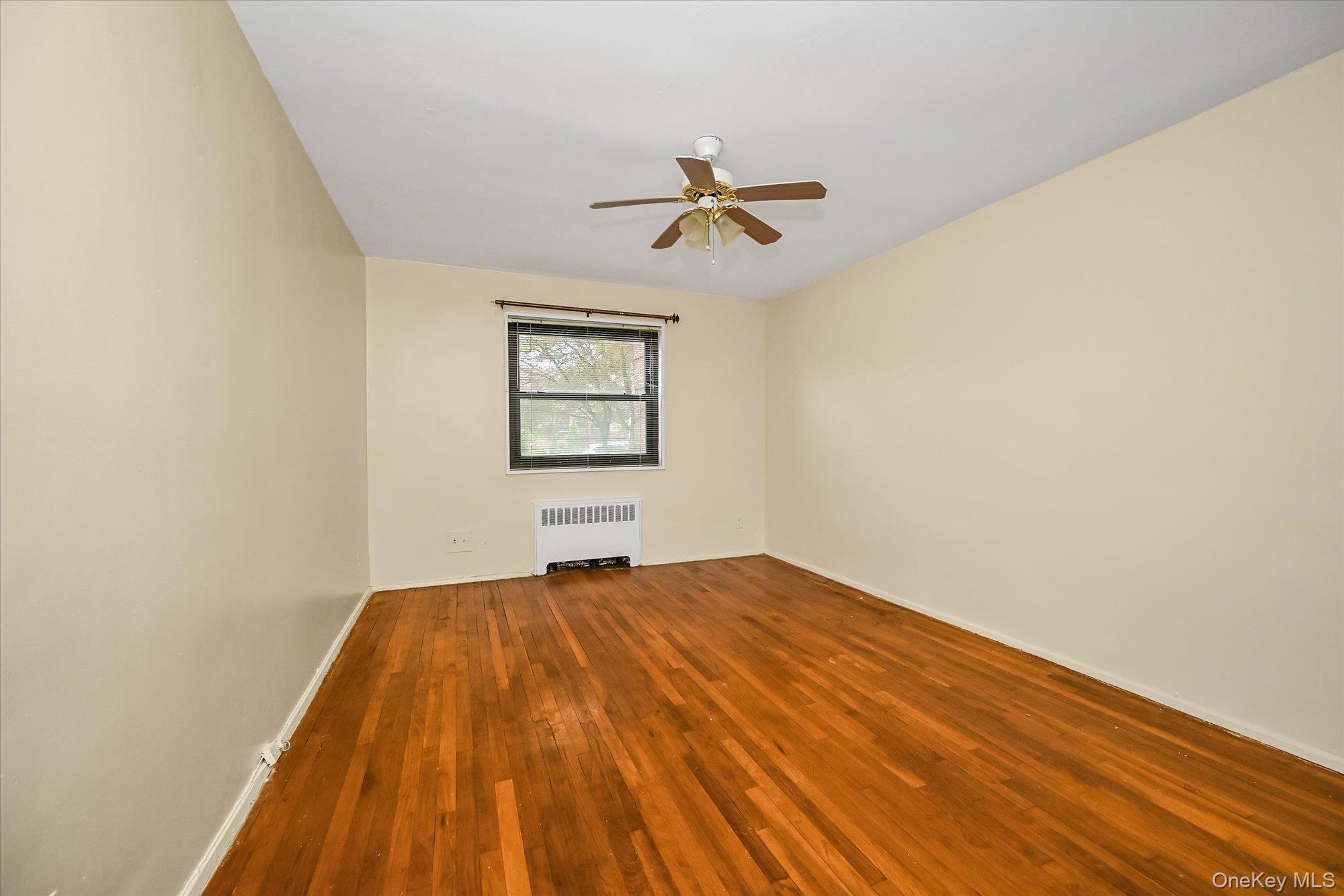 #9 photo, 16-01 160th Street, クイーンズ区 Whitestone , NY 11357