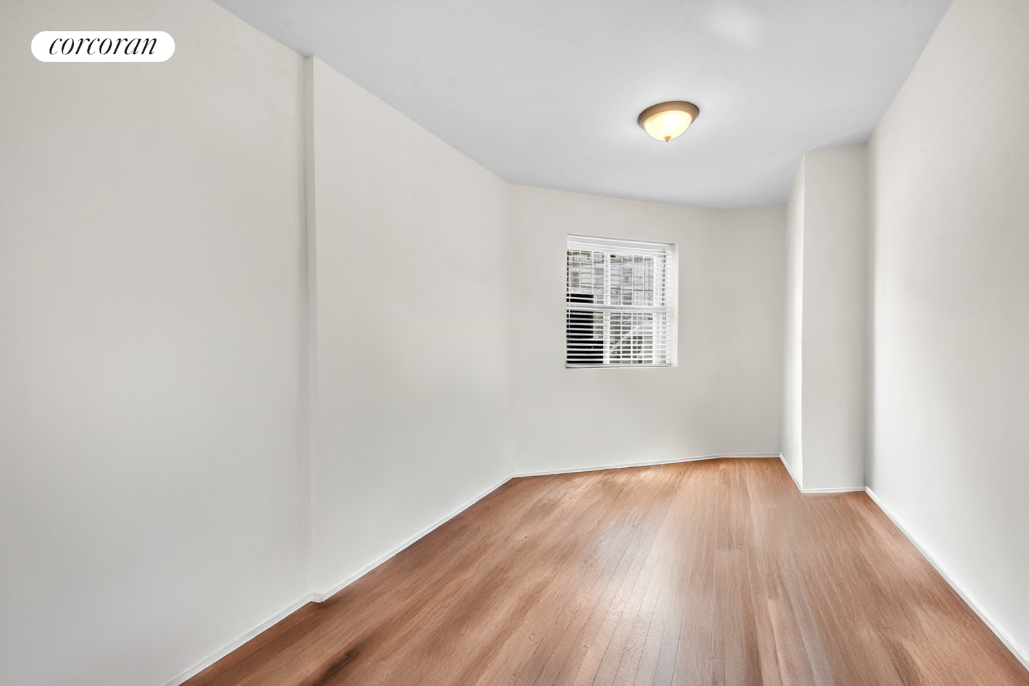 #12 photo, 11-46 WELLING Court, クイーンズ区 Astoria , NY 11102