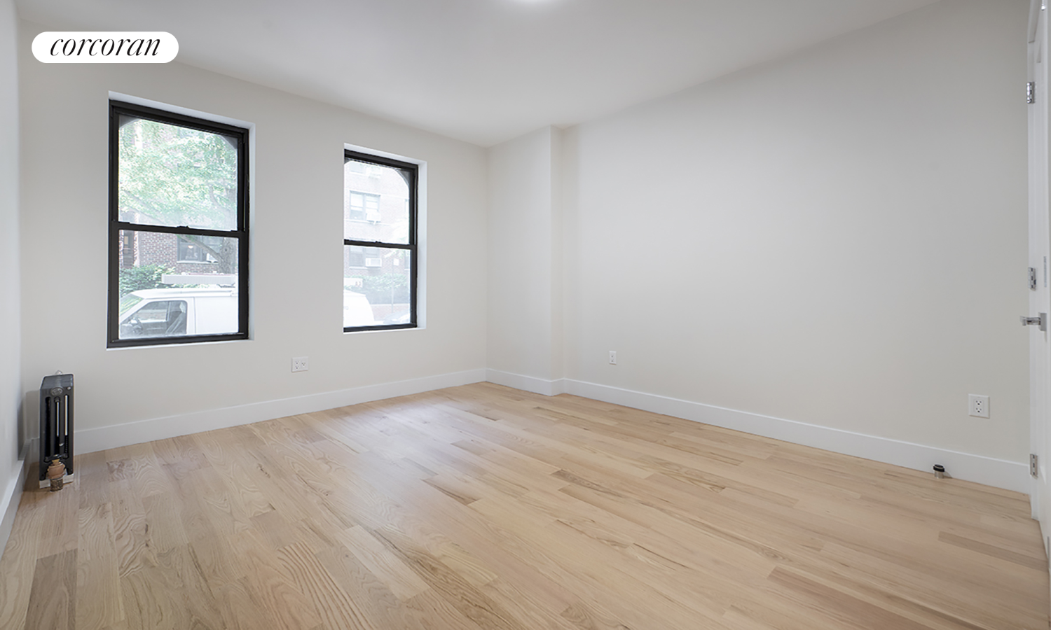 #1 photo, 325 E 80TH Street, مانهاتن Yorkville , NY 10075
