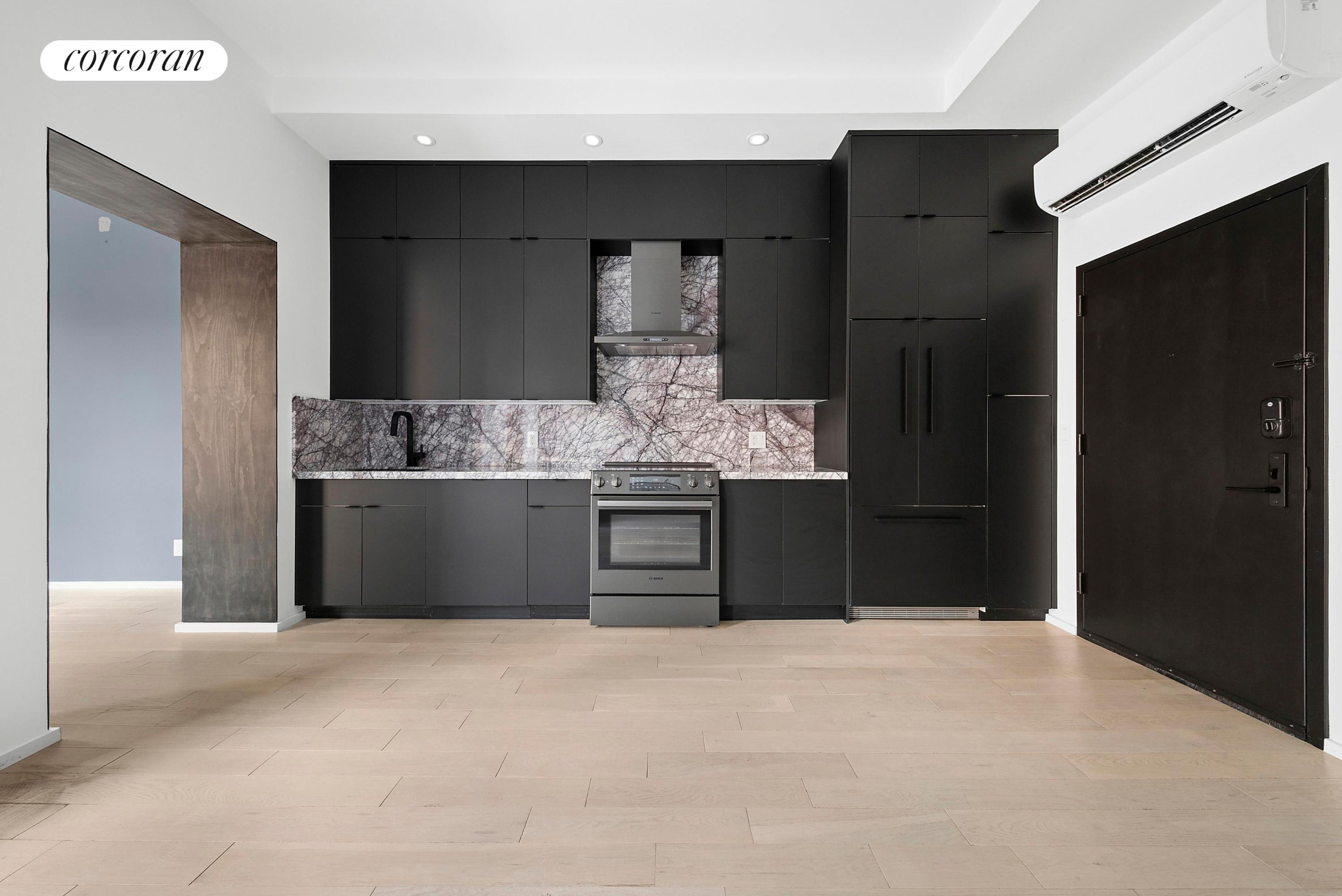 #5 photo, New York City, マンハッタン Hells Kitchen , NY 10019