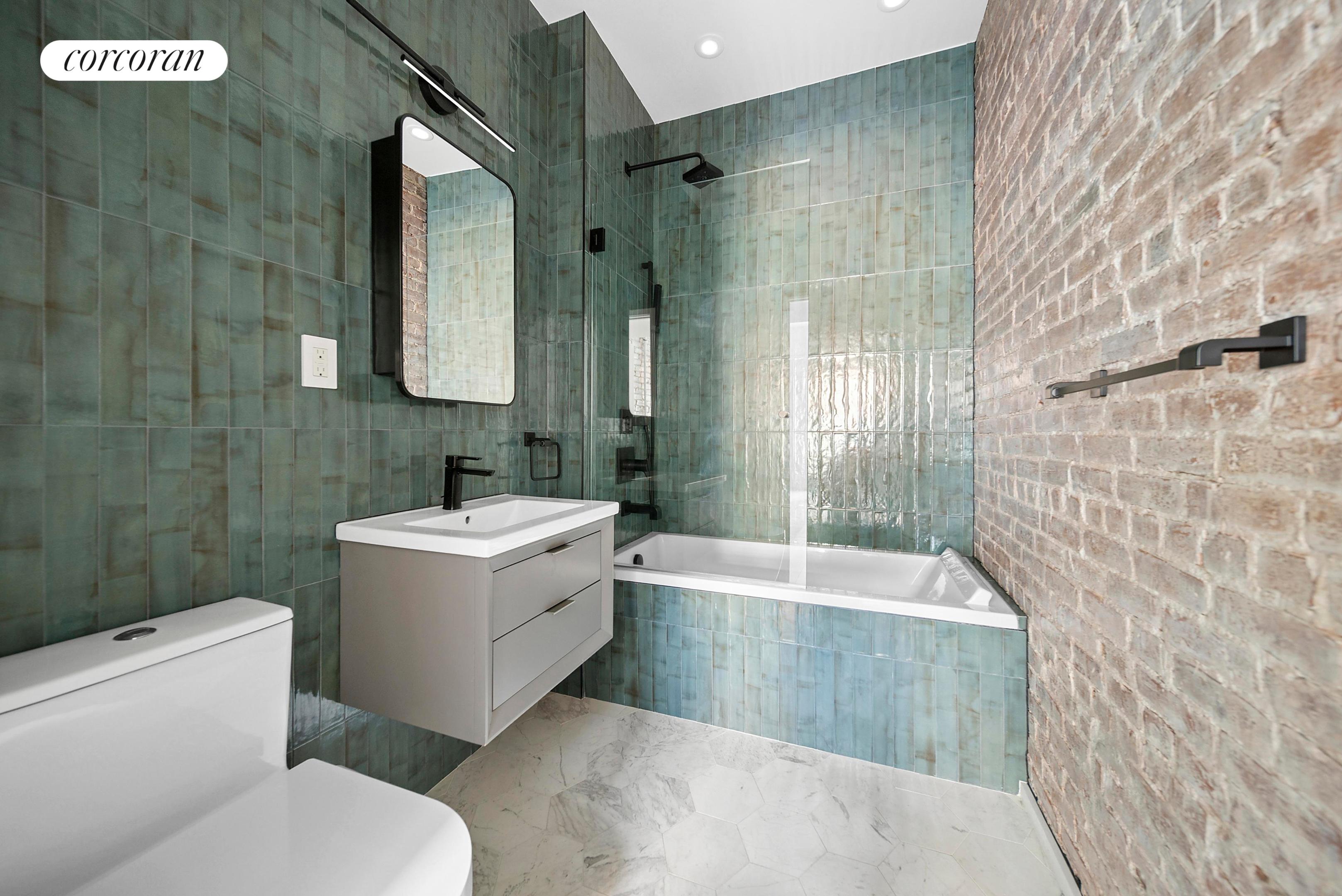 #7 photo, New York City, マンハッタン Hells Kitchen , NY 10019