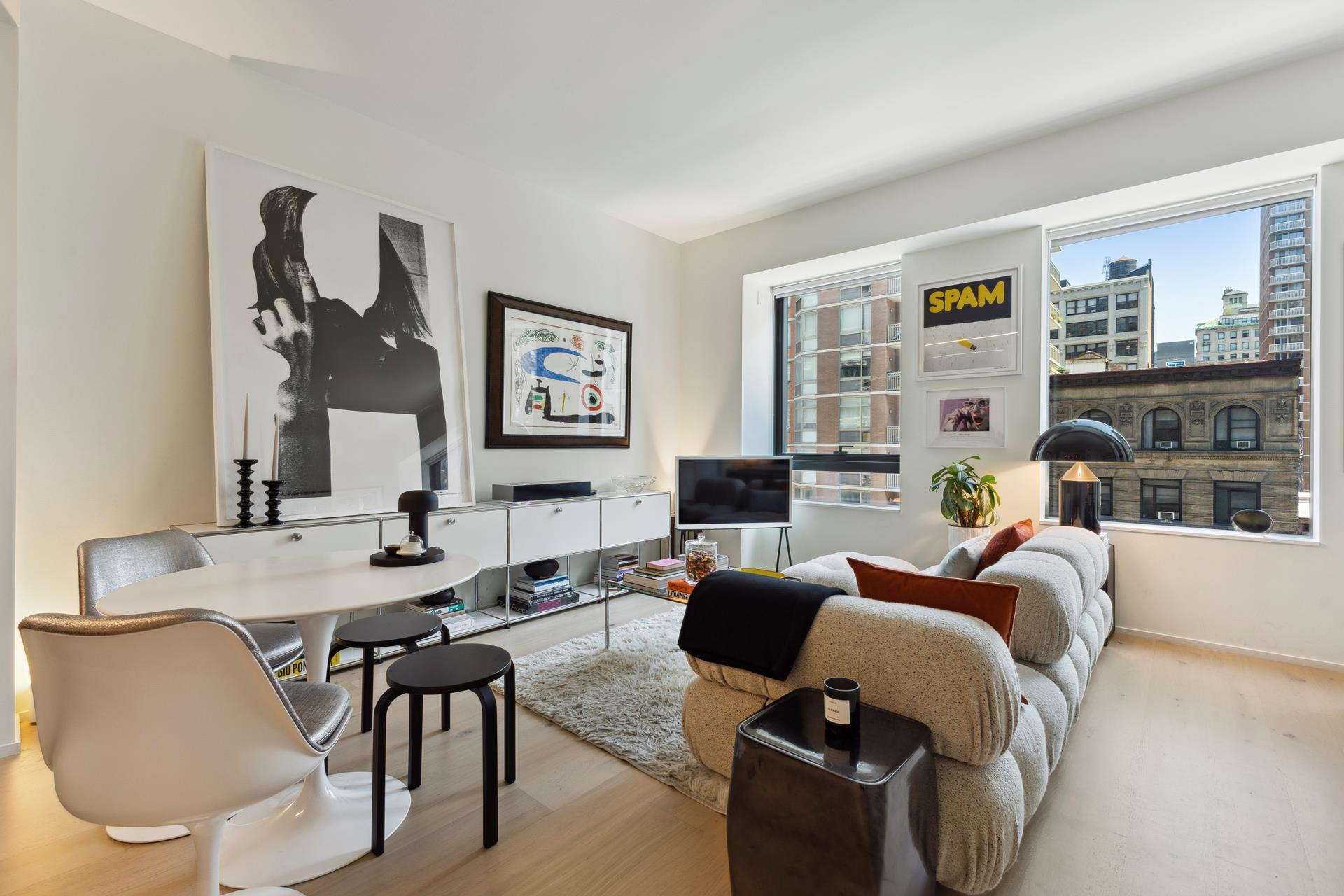 #1 photo, 121 E 22ND Street, Gramercy Park , NY 10010