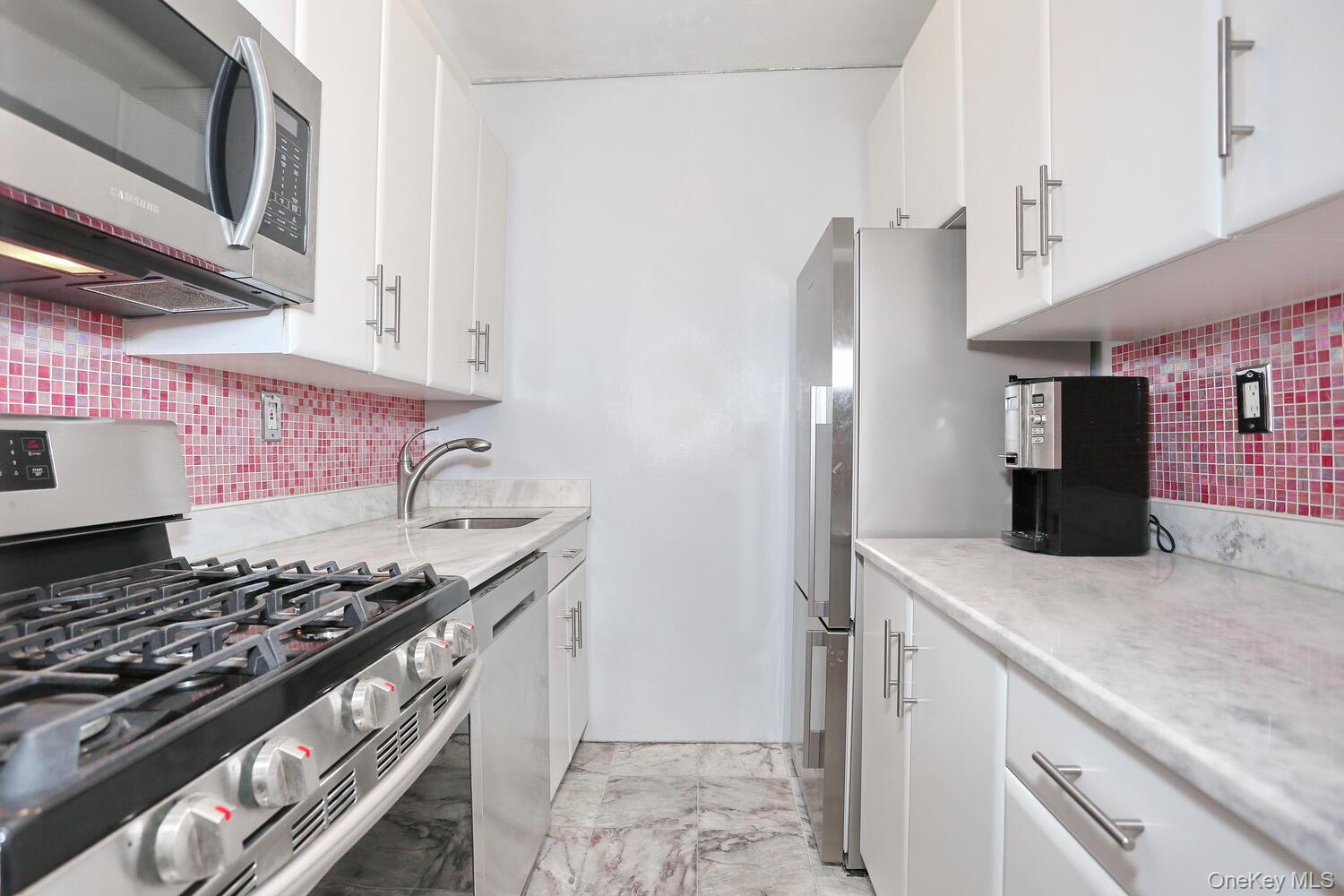 #10 photo, 311 71st Street, マンハッタン New York (Manhattan) , NY 10021