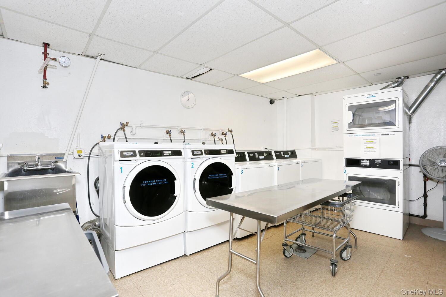 #18 photo, 311 71st Street, マンハッタン New York (Manhattan) , NY 10021