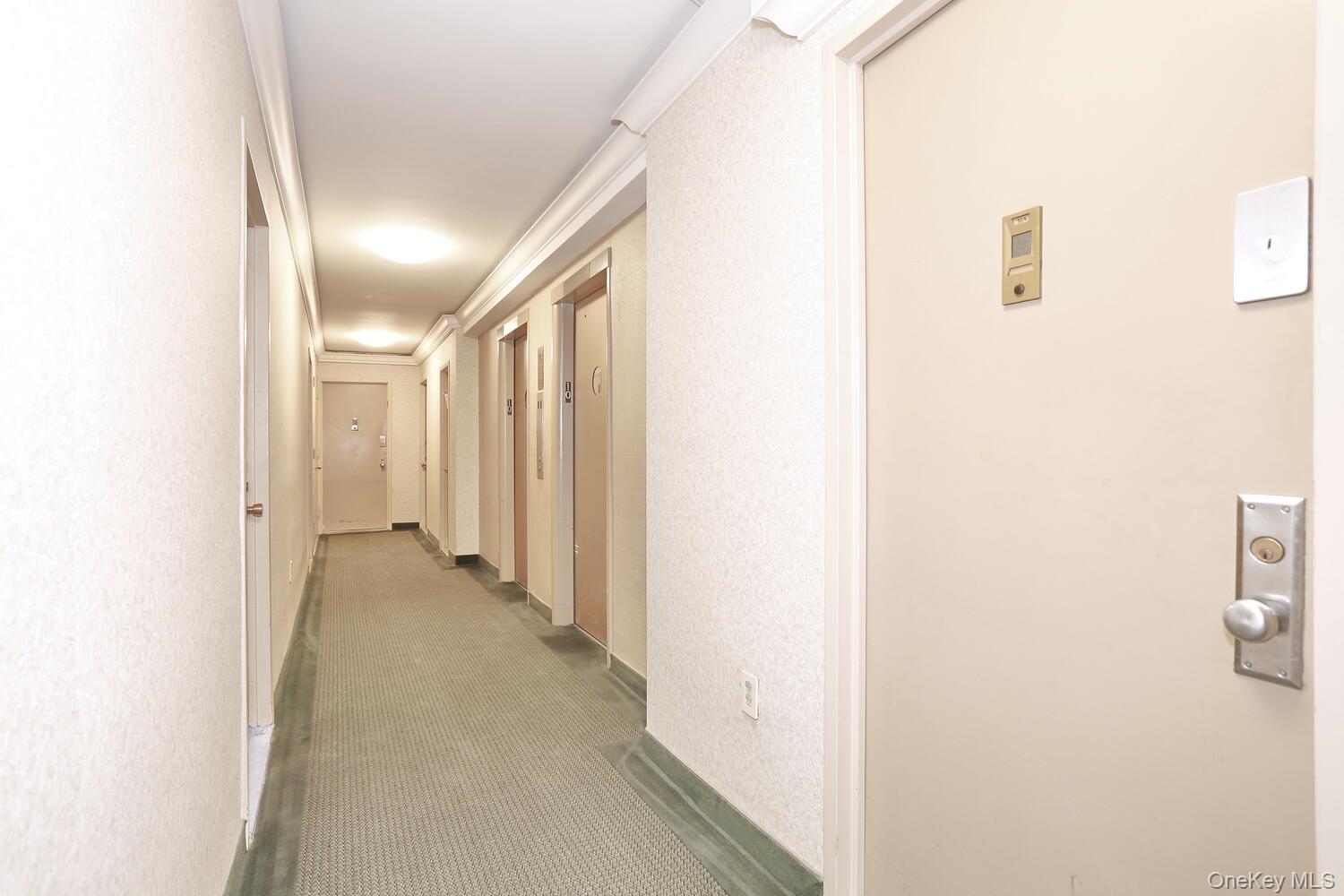 #7 photo, 311 71st Street, マンハッタン New York (Manhattan) , NY 10021