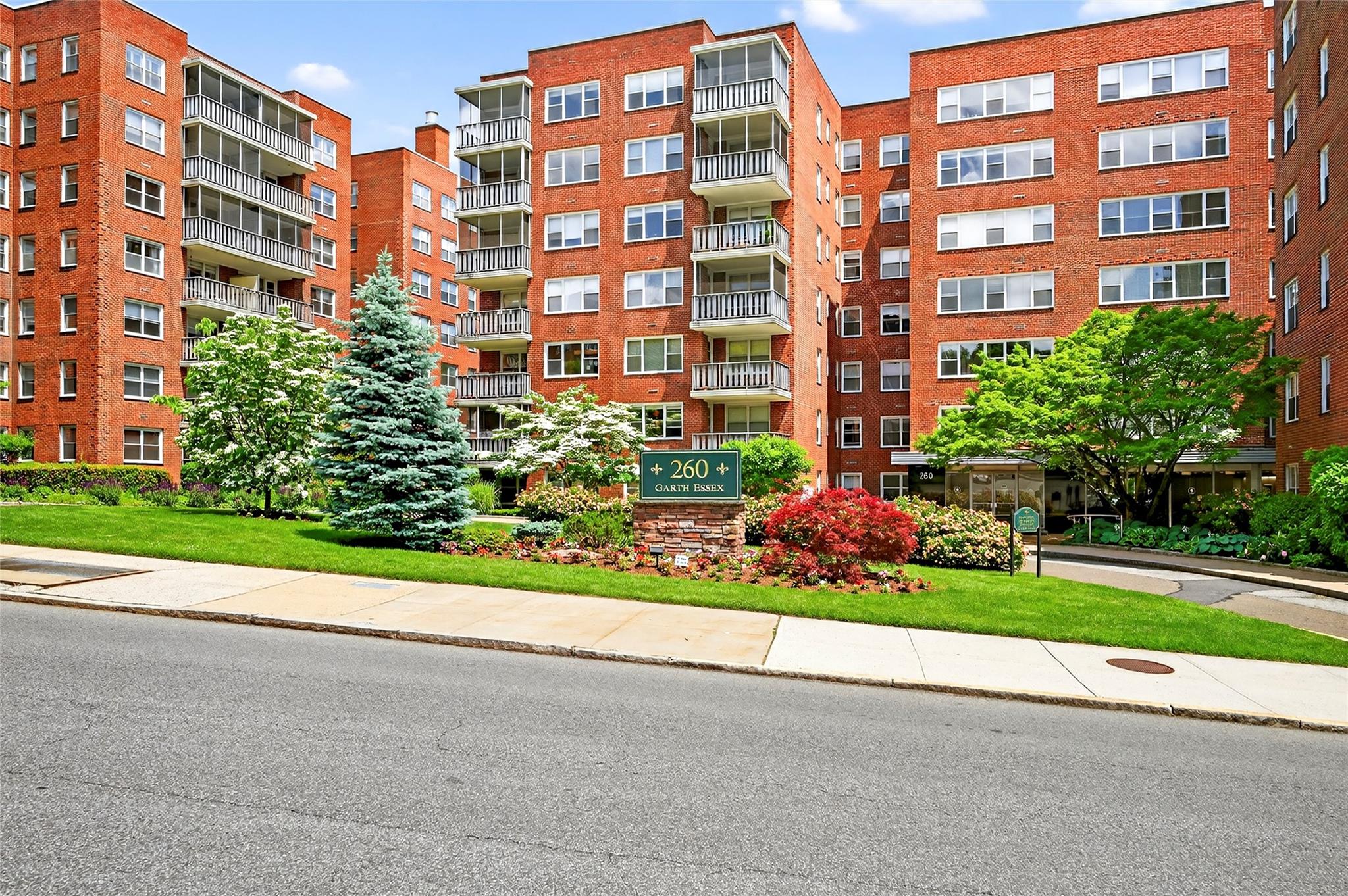 #1 photo, 260 Garth Road, Scarsdale , NY 10583