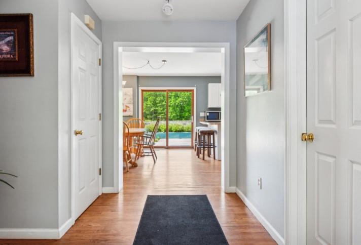 #2 photo, 484 NORTH MAGEE Street, サフォーク郡 Southampton , NY 11968