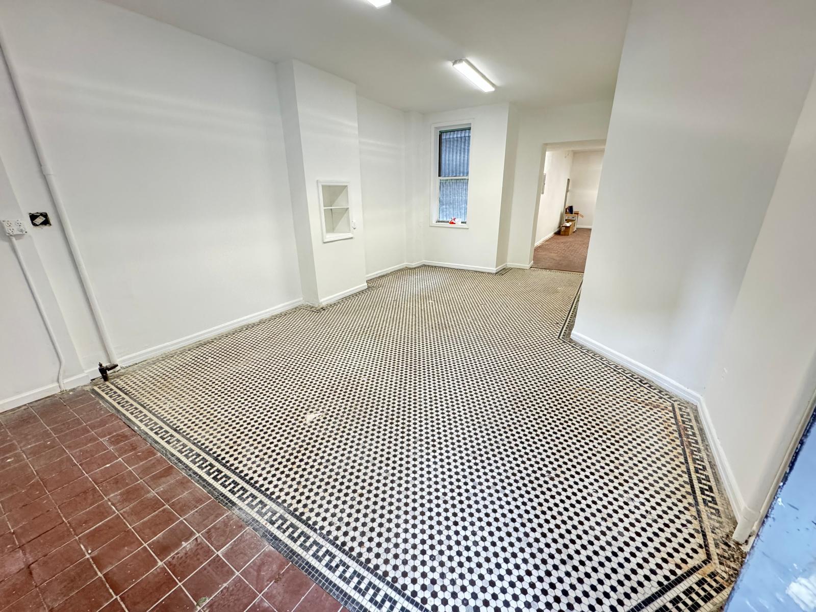 #2 photo, 6904 15th Avenue, ブルックリン区 Brooklyn , NY 11228