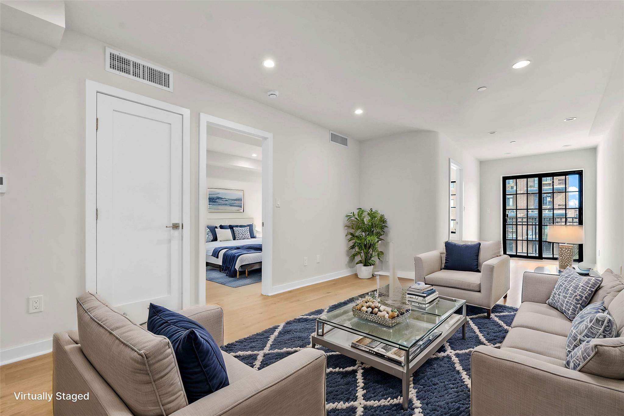 #13 photo, 25-25 31st Avenue, クイーンズ区 Astoria , NY 11106