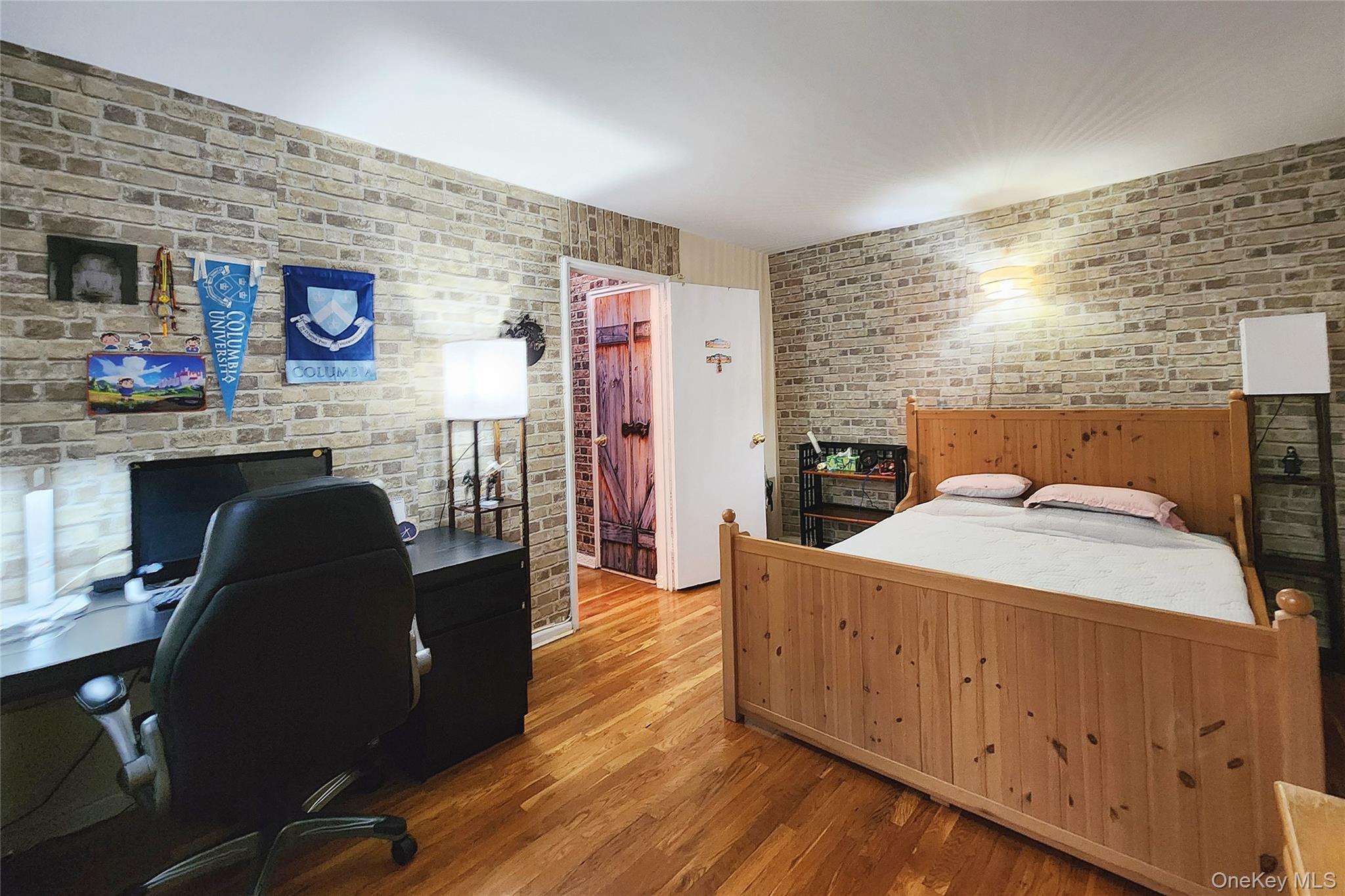 #18 photo, 209-20 18th Ave, クイーンズ区 Bayside , NY 11360