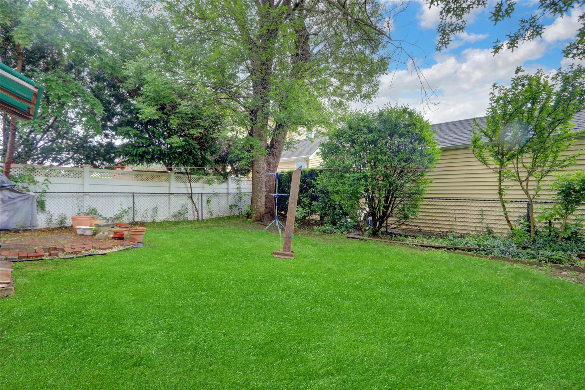 #19 photo, 62 Herman Boulevard, ناسو Franklin Square , NY 11010