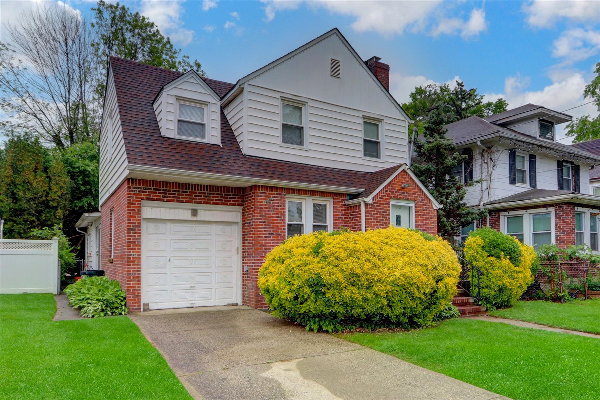 #5 photo, 62 Herman Boulevard, ناسو Franklin Square , NY 11010