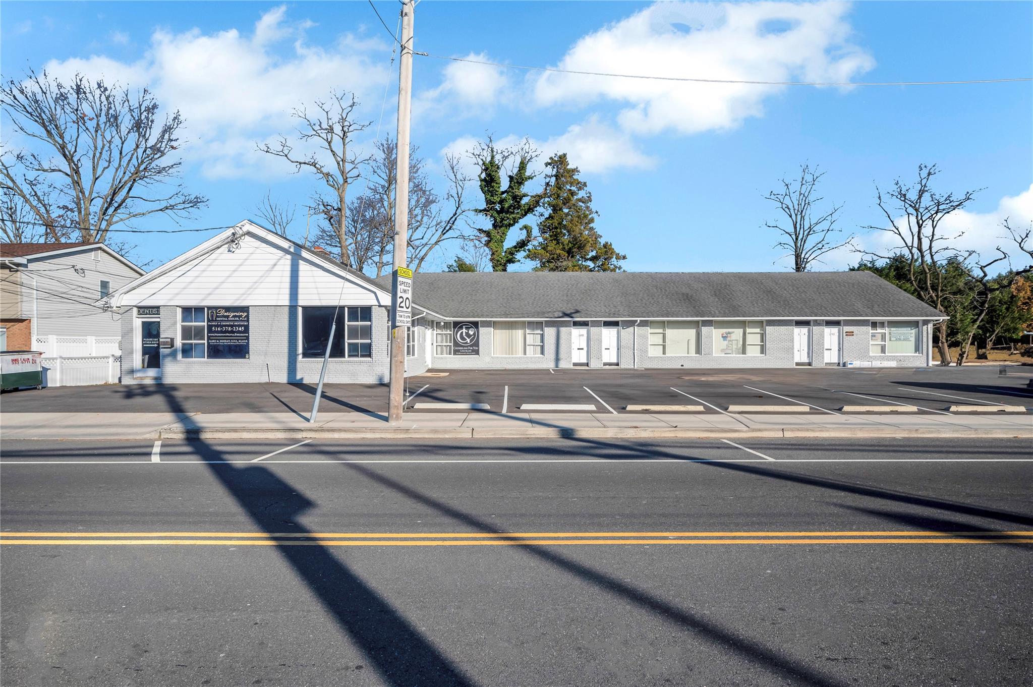 #1 photo, 1695 Merrick Avenue, Merrick , NY 11566