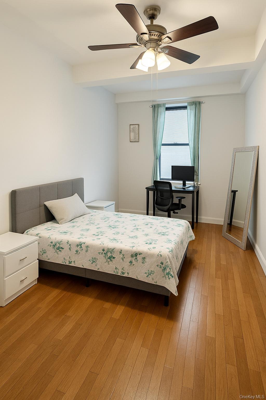 #5 photo, 139-15 83 rd Ave, クイーンズ区 Briarwood , NY 11435