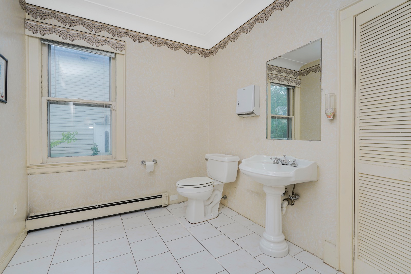 #11 photo, 751 Jewett ave, #0017, staten island , NY 10314