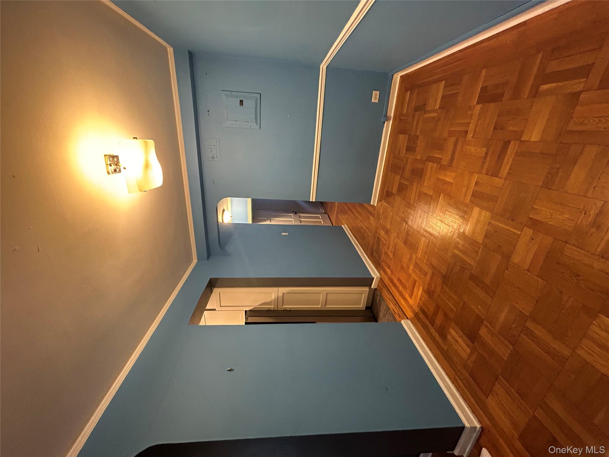 #4 photo, 470 N Broadway, Yonkers , NY 10701