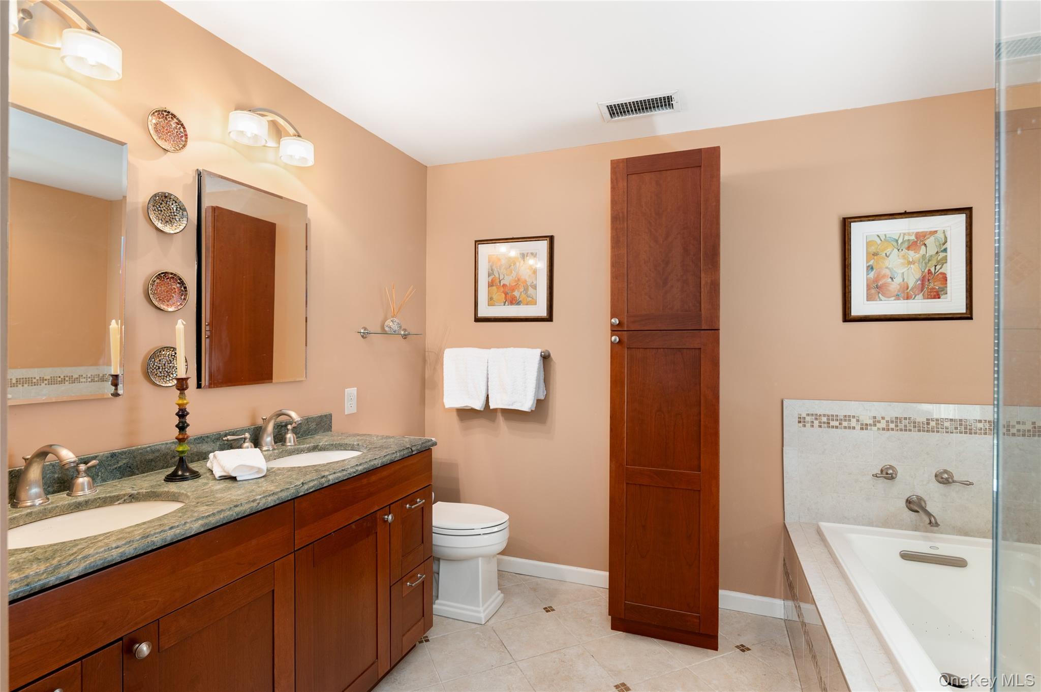 #14 photo, 401 Glenwood Drive, Briarcliff Manor , NY 10510