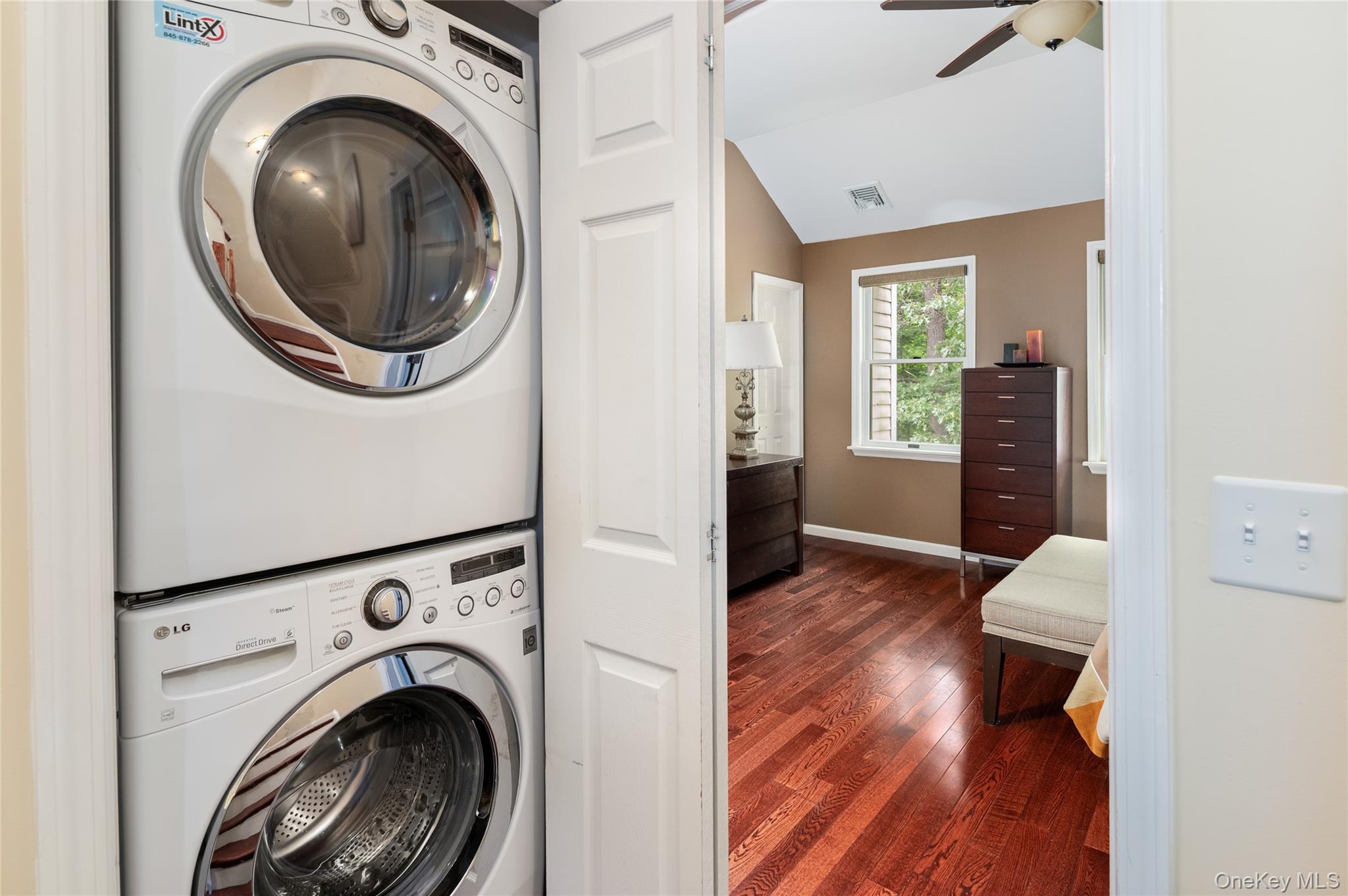 #19 photo, 401 Glenwood Drive, Briarcliff Manor , NY 10510