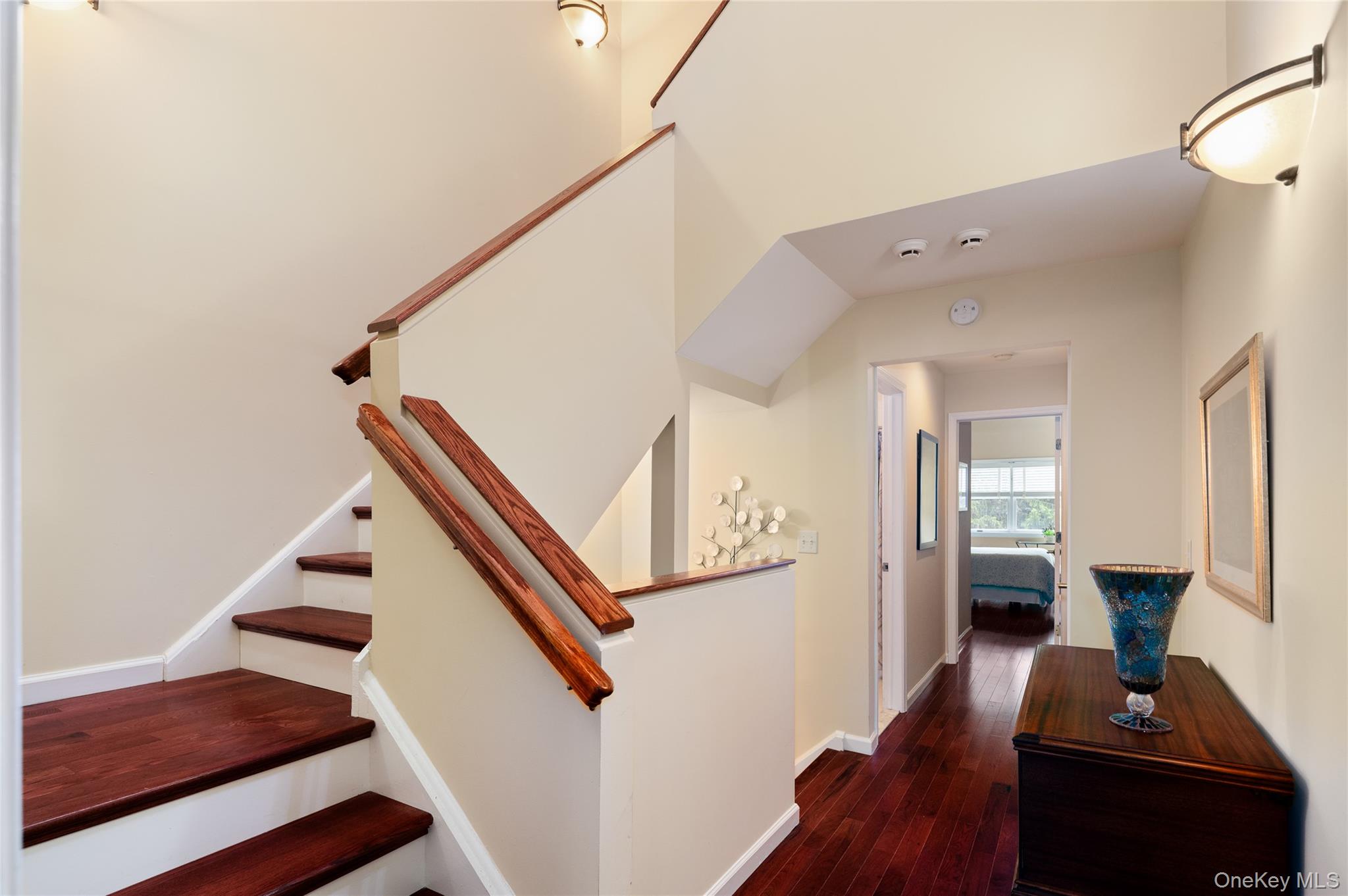 #20 photo, 401 Glenwood Drive, Briarcliff Manor , NY 10510