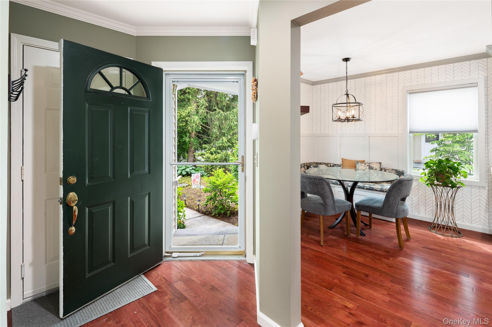 #3 photo, 401 Glenwood Drive, Briarcliff Manor , NY 10510