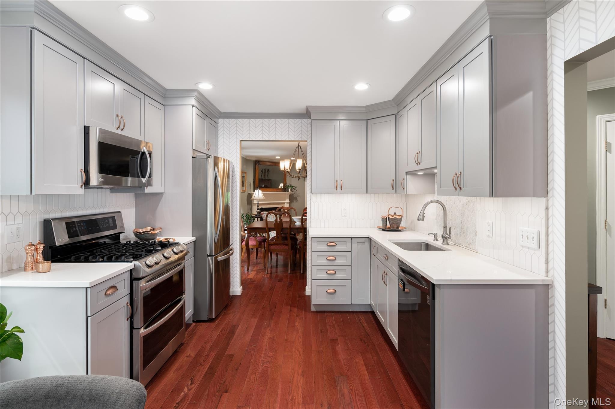 #6 photo, 401 Glenwood Drive, Briarcliff Manor , NY 10510