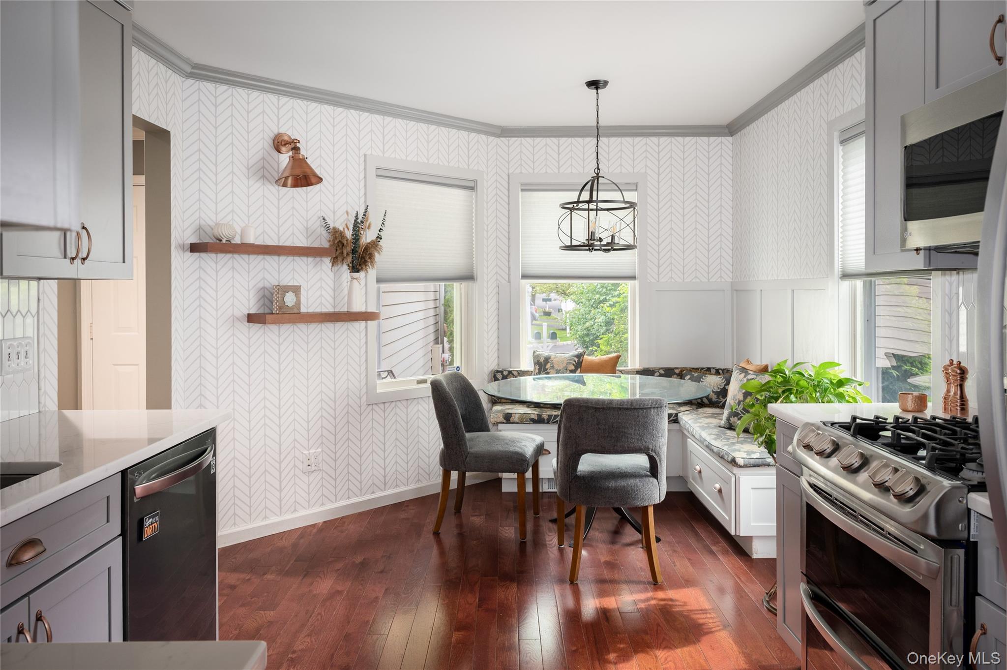 #7 photo, 401 Glenwood Drive, Briarcliff Manor , NY 10510