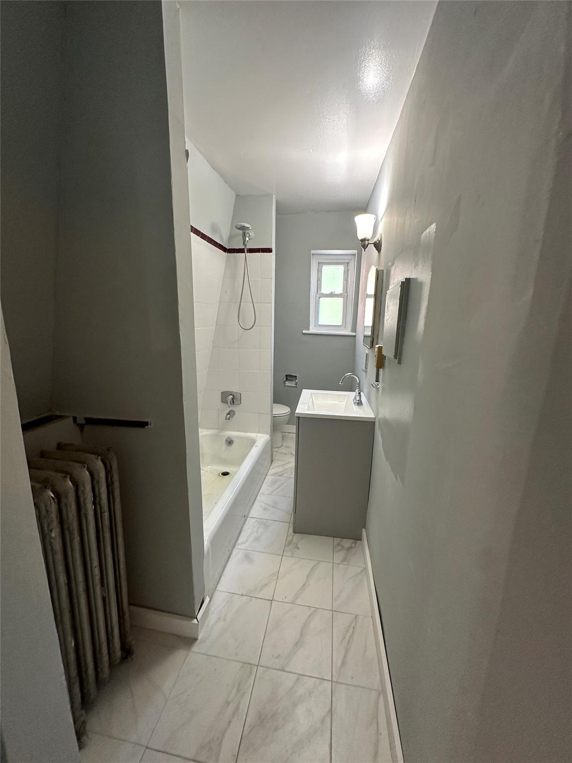 #13 photo, 86 S Hamilton Street, Poughkeepsie , NY 12601