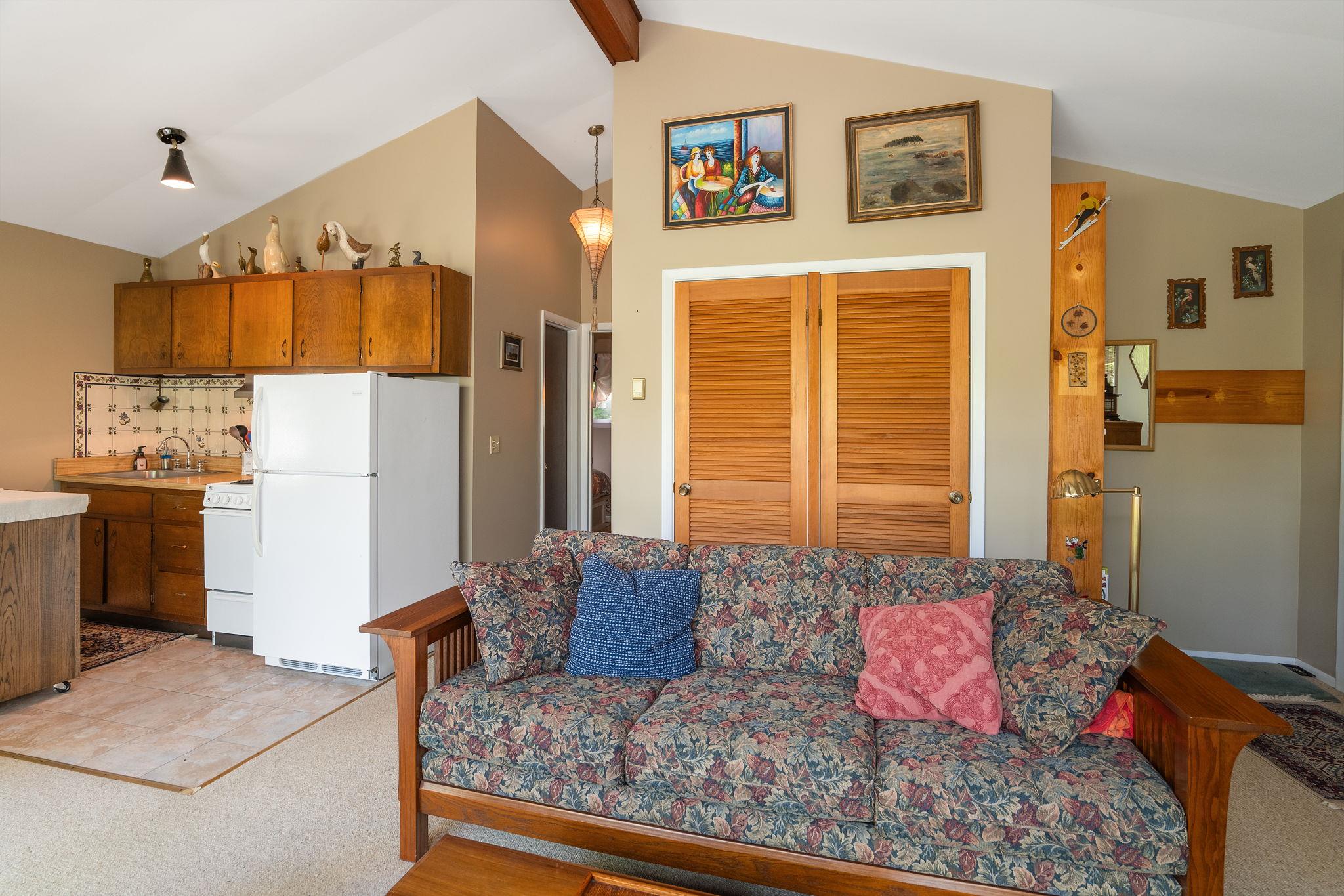 #12 photo, 101 Hunter Lane, Hunter , NY 12442