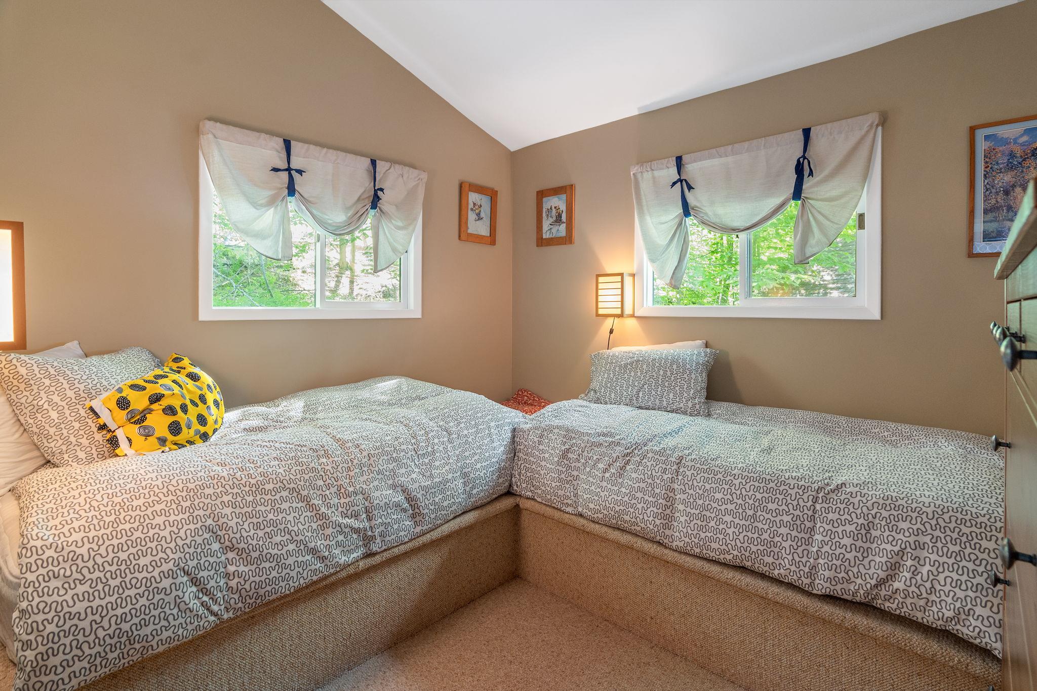 #15 photo, 101 Hunter Lane, Hunter , NY 12442