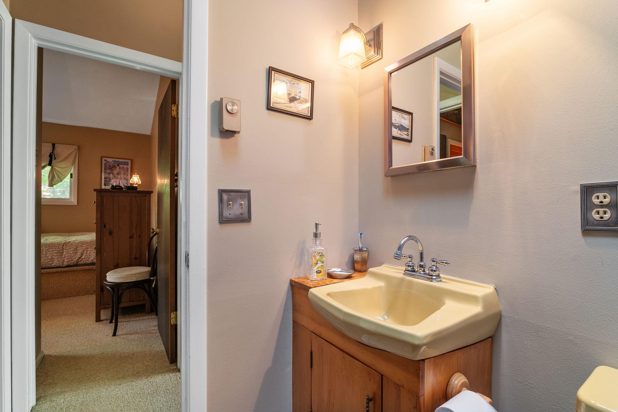 #18 photo, 101 Hunter Lane, Hunter , NY 12442