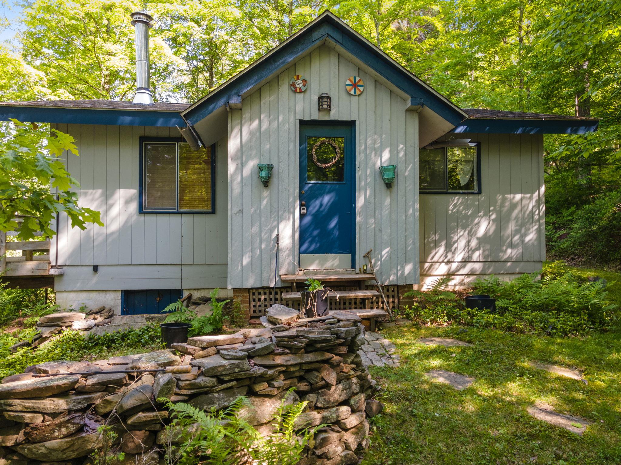 #6 photo, 101 Hunter Lane, Hunter , NY 12442