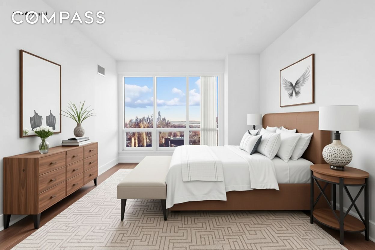 #7 photo, 350 W 42nd Street, マンハッタン Hell's Kitchen , NY 10036