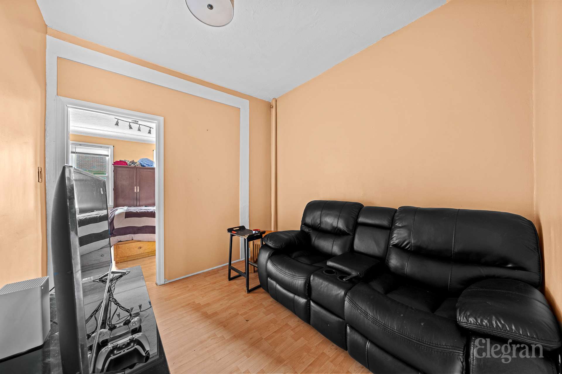 #16 photo, 60-89 54th Street, クイーンズ区 Ridgewood , NY 11378