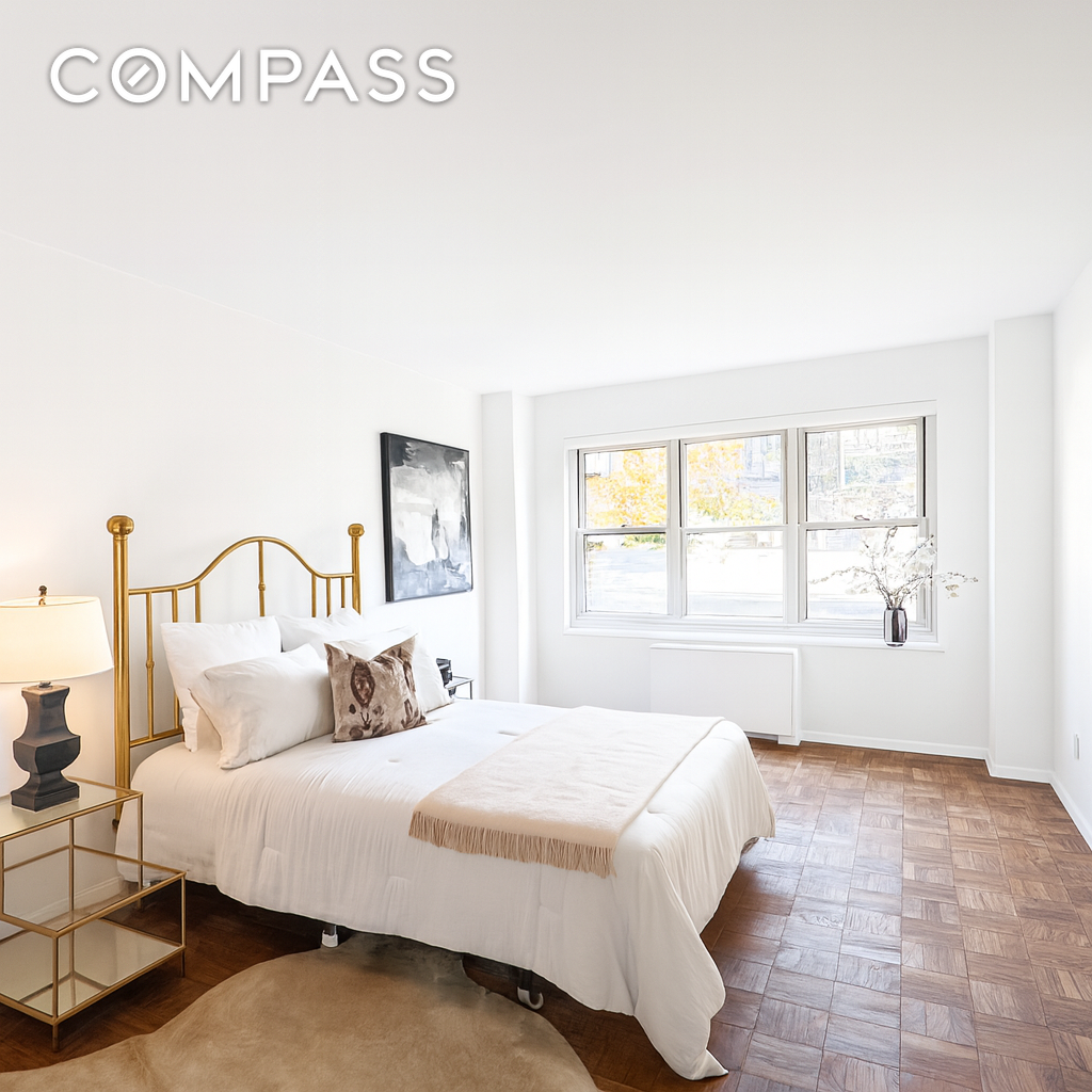 #10 photo, 20 E 9th Street, マンハッタン Greenwich Village , NY 10003