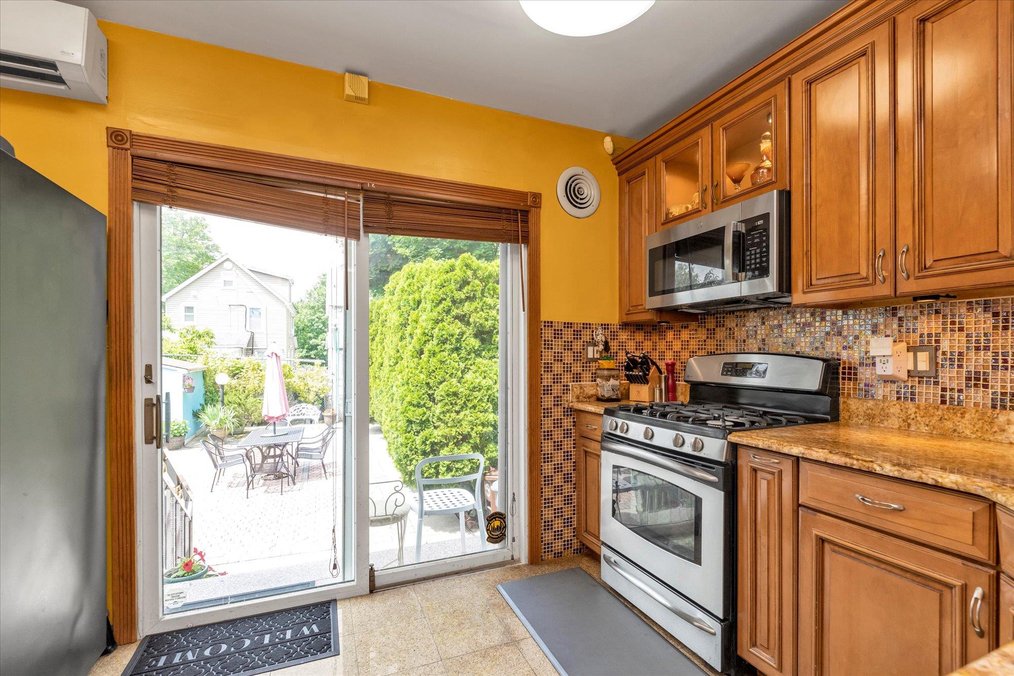 #11 photo, 48-46 206 Street, クイーンズ区 Bayside , NY 11364