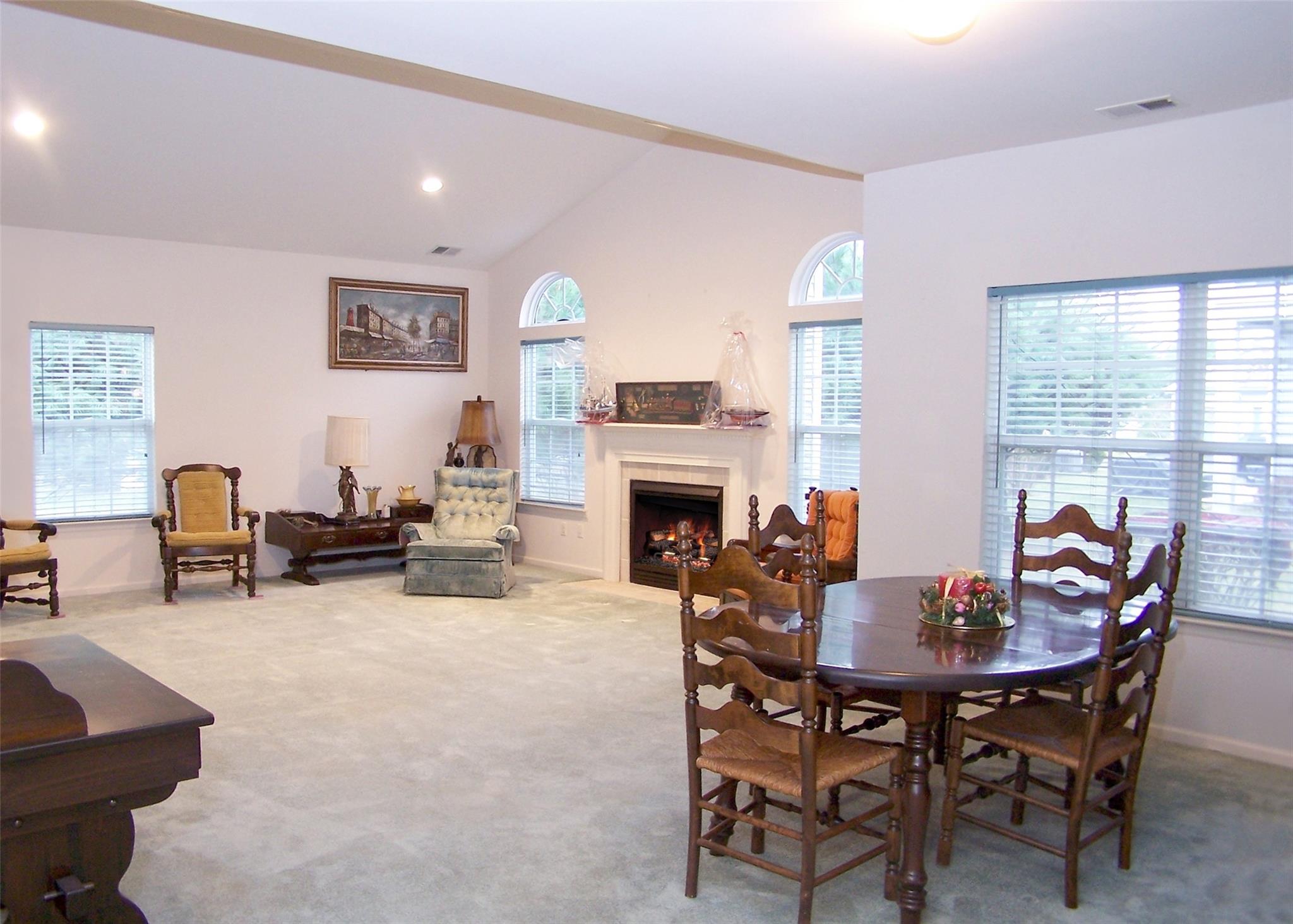 #2 photo, 497 Oak Bluff Court, サフォーク郡 Moriches , NY 11955