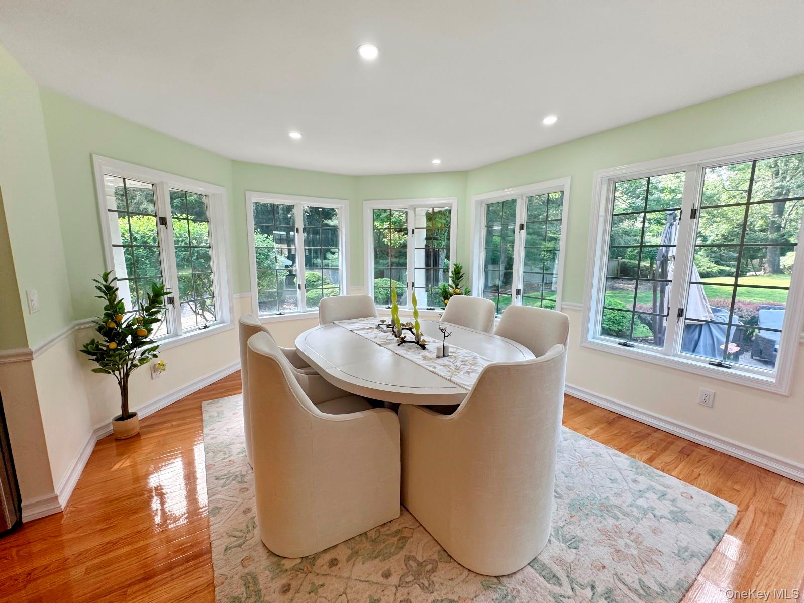 #13 photo, 91 Harbor Road, サフォーク郡 Head Of The Harbor , NY 11780