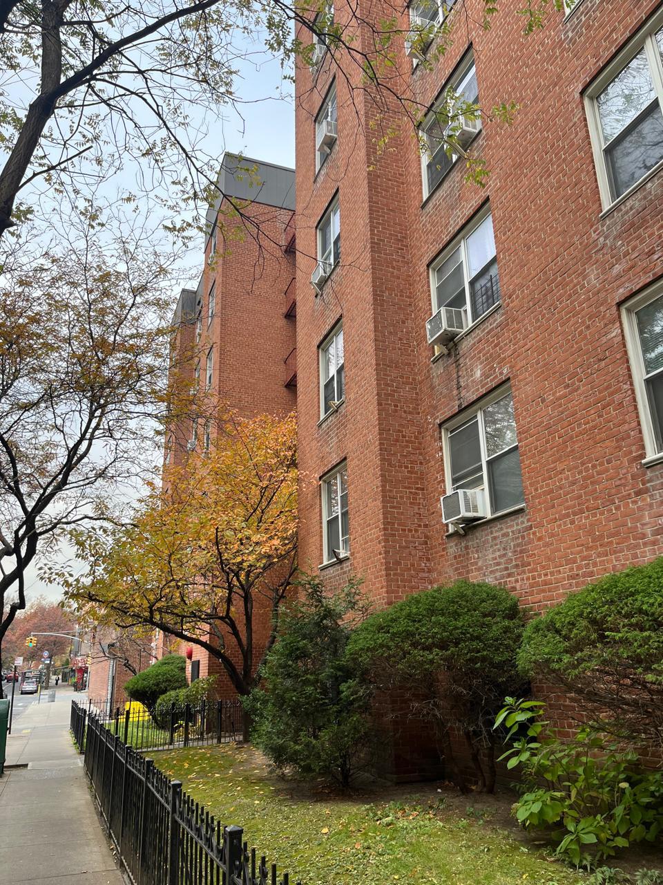 #2 photo, 33-15 81st Street, كوينز Jackson Heights , NY 11372