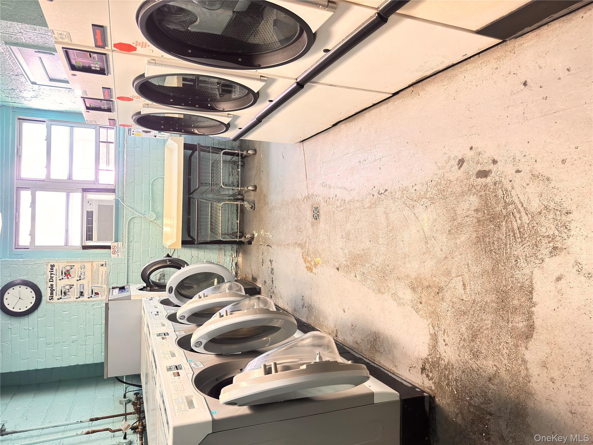 #13 photo, 30-11 Parsons Boulevard, クイーンズ区 Flushing , NY 11354