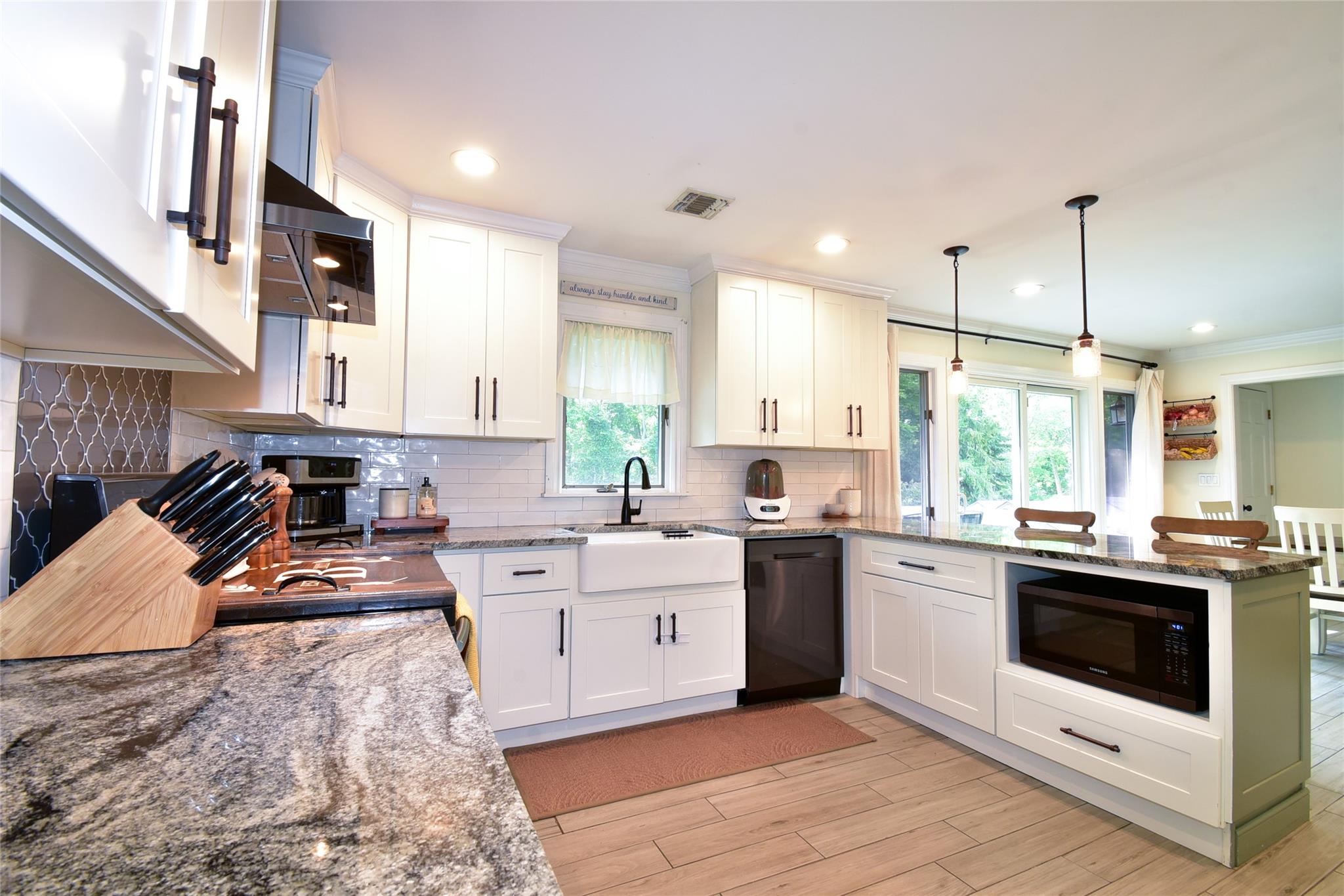 #11 photo, 5 Dartmouth Road, سوفولك Shoreham , NY 11786