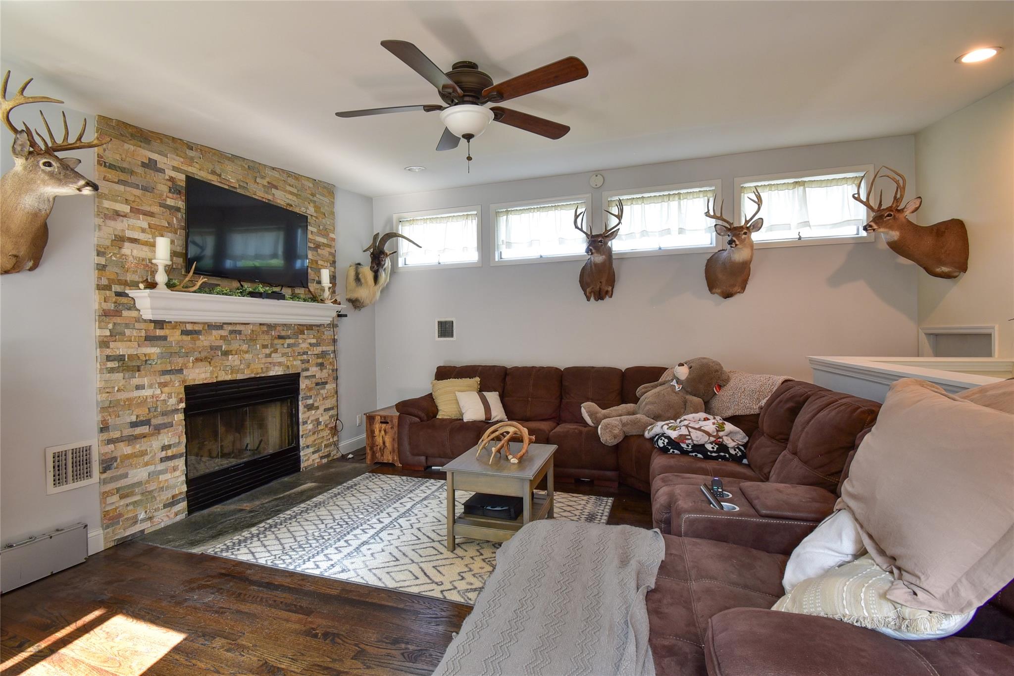 #18 photo, 5 Dartmouth Road, سوفولك Shoreham , NY 11786