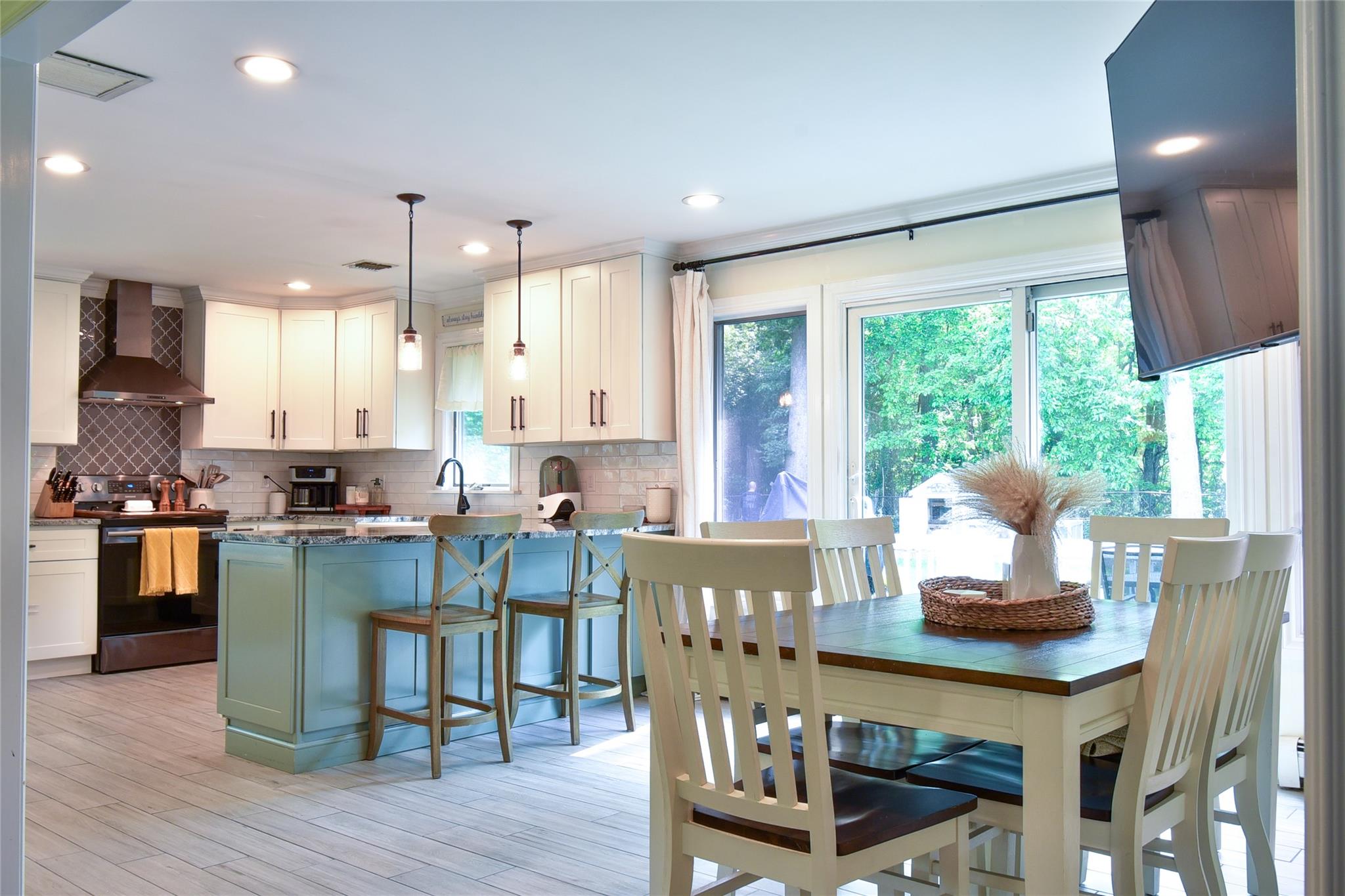 #8 photo, 5 Dartmouth Road, سوفولك Shoreham , NY 11786